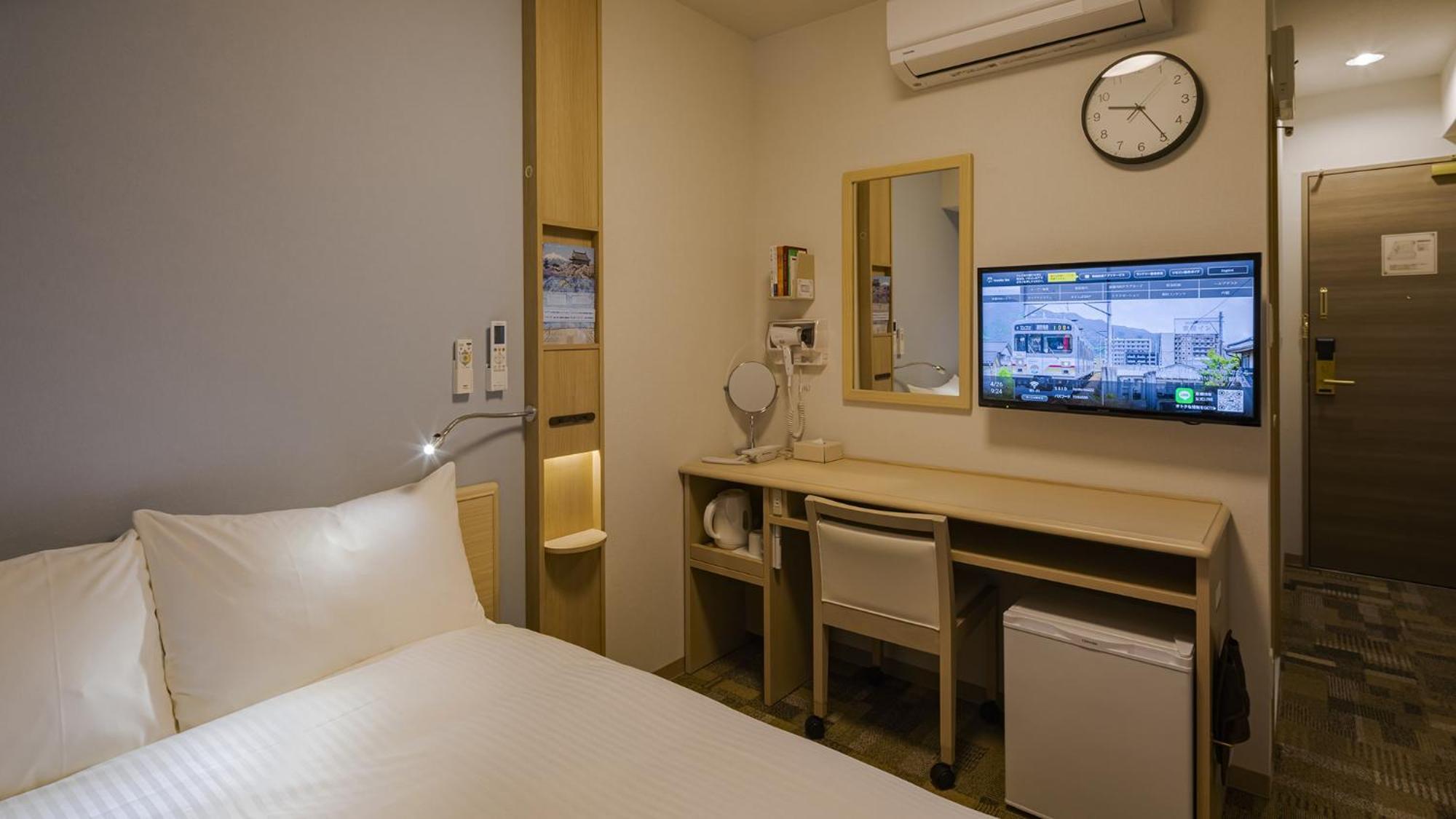 Toyoko Inn Nagoya Meieki Minami Room photo